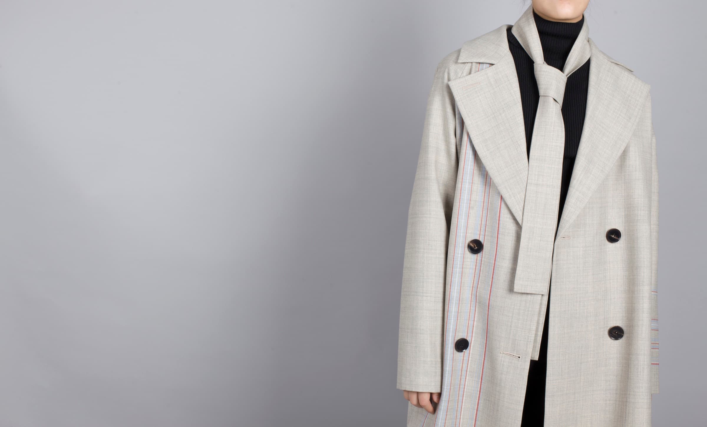 CILIARISH tailored coat detail