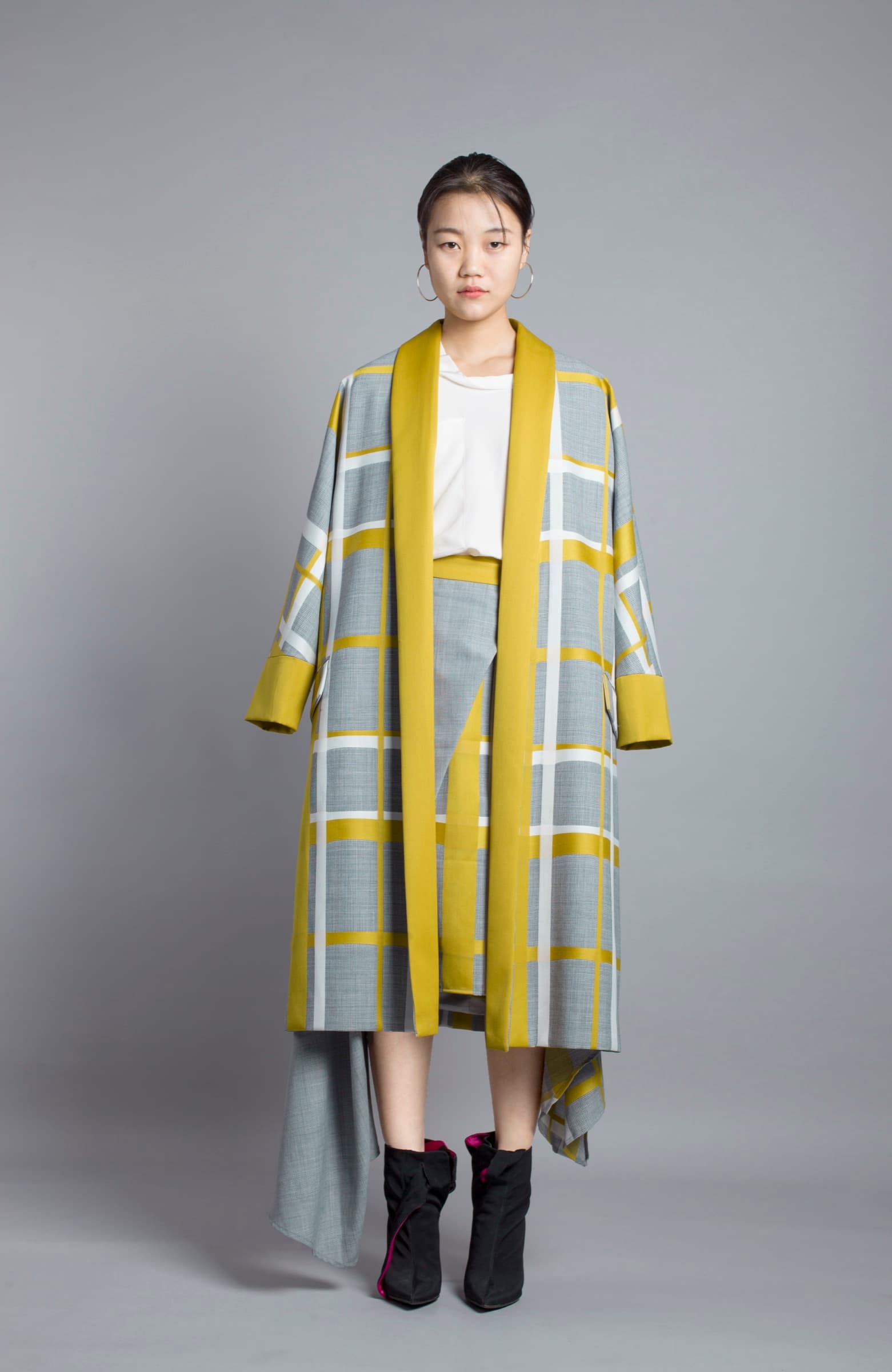 Collection 2 Look9-front