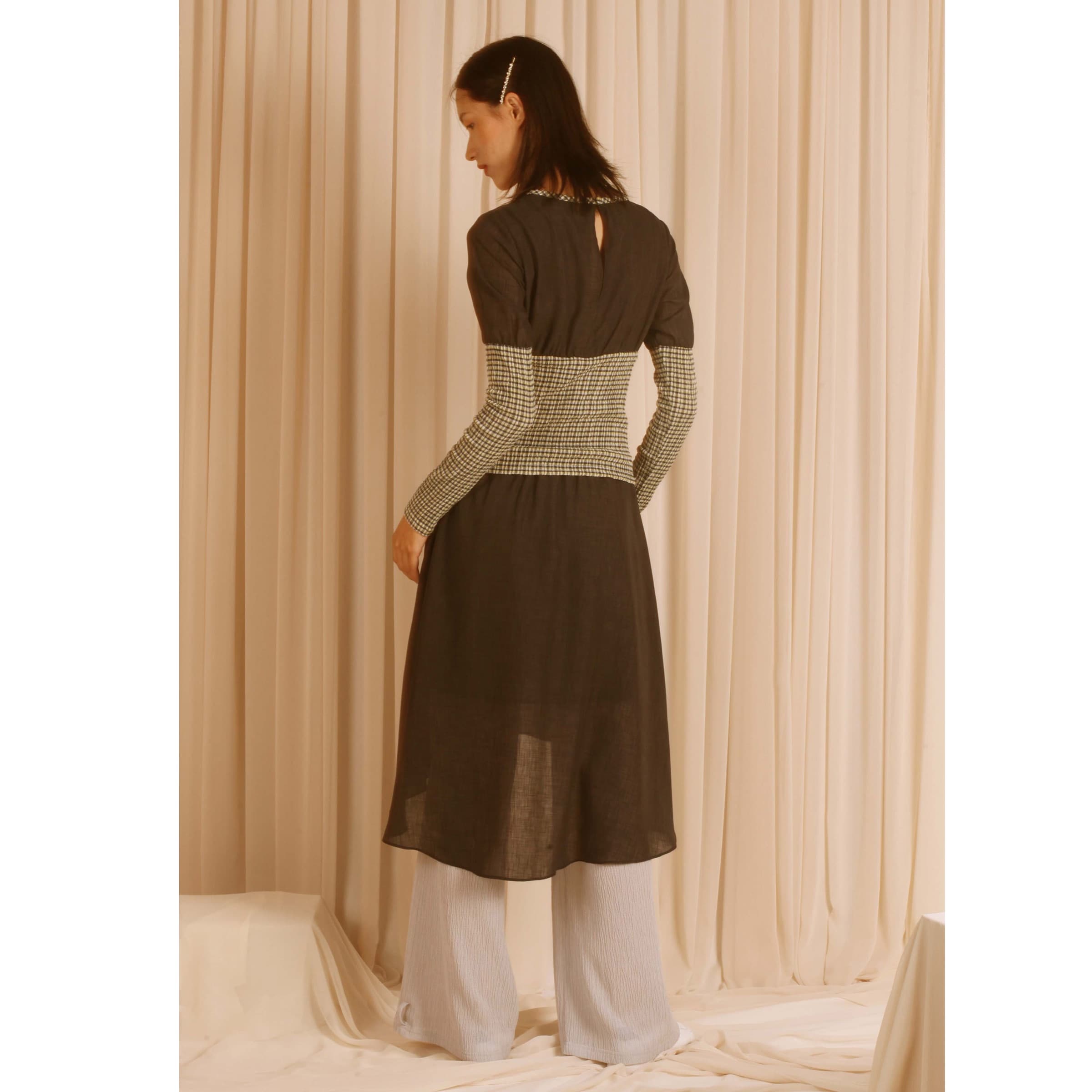 Collection 3 Look3-dress-back